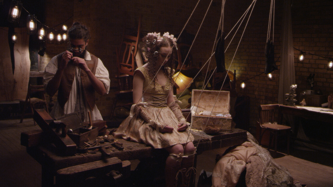 Prangsta Alive Fashion Film